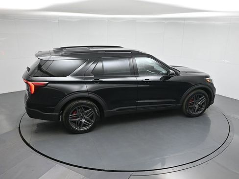 New 2026 Ford Explorer ST w/ Sun And Sound Package image 39