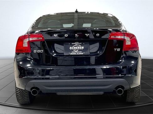 Used 2012 Volvo S60 T5 image 4
