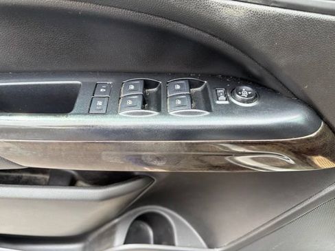 Used 2016 GMC Canyon SLT w/ Driver Alert Package RWD image 19