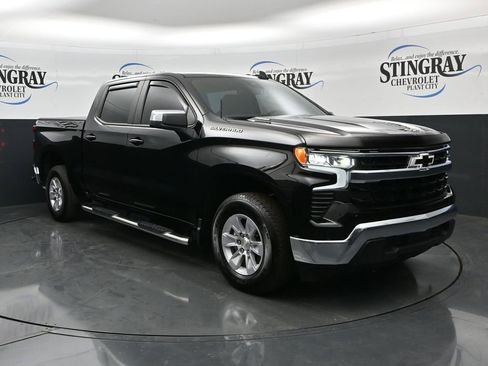 Used 2025 Chevrolet Silverado 1500 LT RWD image 6