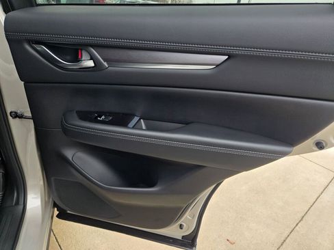 New 2025 MAZDA CX-5 AWD 2.5 S w/ Premium Plus Pkg image 10