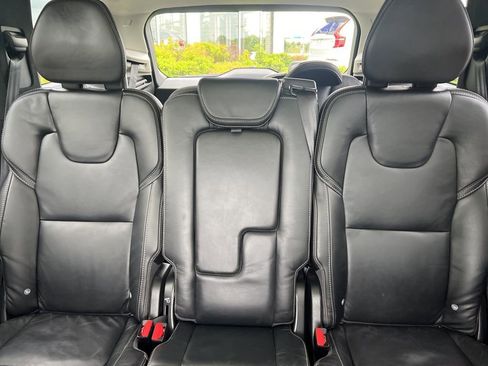 Used 2022 Volvo XC90 T6 Inscription w/ Lounge Package AWD/4WD image 27