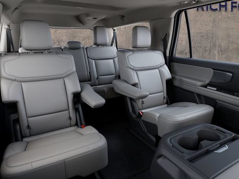 New 2027 Ford Expedition Max Active AWD/4WD image 11