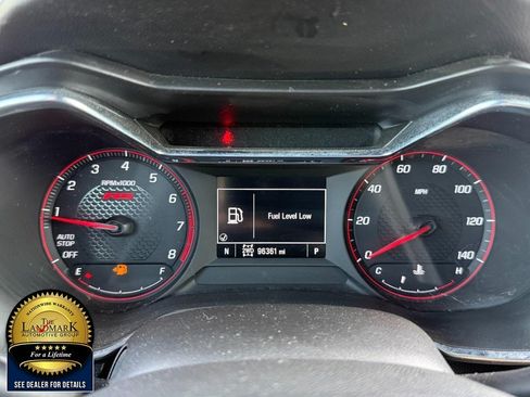 Used 2021 Chevrolet TrailBlazer RS w/ Sun and Liftgate Package AWD/4WD image 12