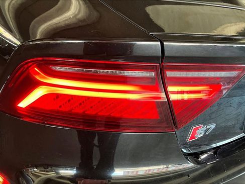 Used 2016 Audi S7 w/ Driver Assistance Package image 28