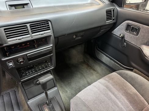 Used 1989 Mercury Tracer Base 4dr Wagon image 32