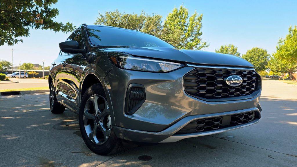 Used 2024 Ford Escape ST-Line AWD/4WD image 6