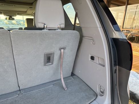 Used 2019 GMC Acadia SLT image 28