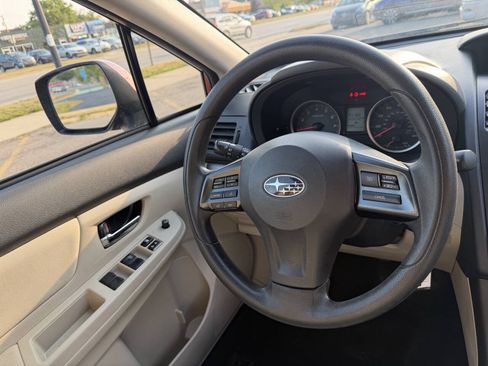 Used 2013 Subaru Crosstrek 2.0i Premium AWD/4WD image 25