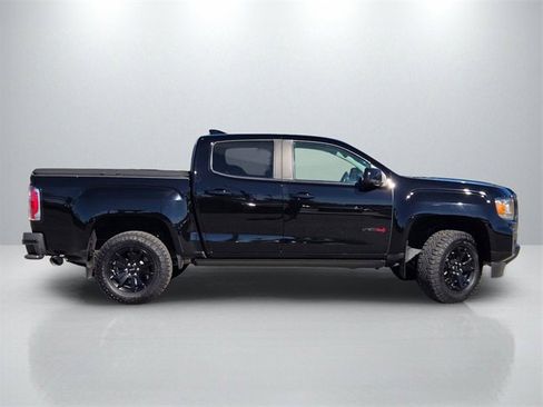 Used 2022 GMC Canyon AT4 image 3
