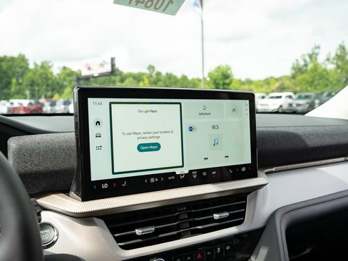 New 2026 Ford Explorer Active RWD image 24
