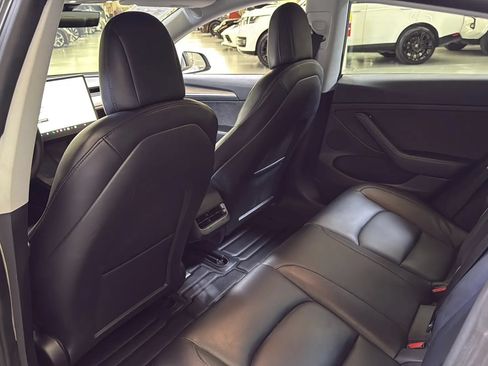 Used 2021 Tesla Model 3 Standard Range Plus RWD image 14