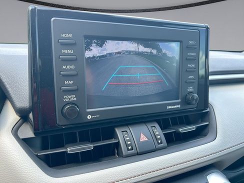 Used 2022 Toyota RAV4 XLE Premium FWD image 23