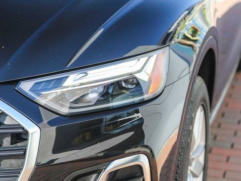 Certified 2023 Audi Q5 2.0T Premium w/ Convenience Package image 5