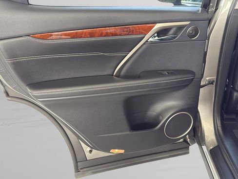 Used 2018 Lexus RX 350L image 29