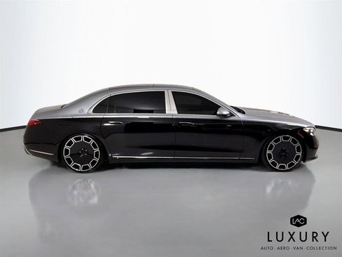 Used 2024 Mercedes-Benz Maybach S 580 4MATIC image 5
