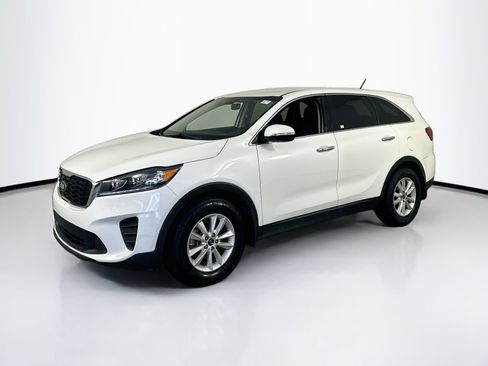Used 2020 Kia Sorento LX FWD image 1