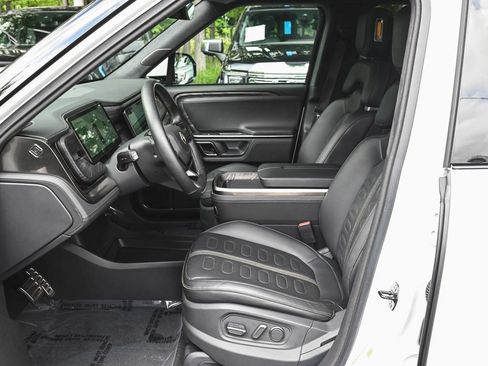 Used 2022 Rivian R1S Launch Edition image 28