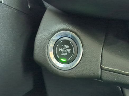 Used 2023 Buick Envision Preferred w/ Sport Touring Package image 18