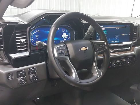 Used 2023 Chevrolet Silverado 1500 LT image 15