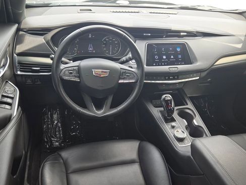 Used 2023 Cadillac XT4 Premium Luxury image 19