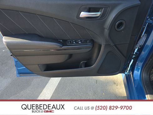 Used 2023 Dodge Charger R/T w/ Blacktop Package image 9