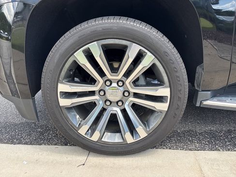 Used 2018 GMC Yukon Denali image 14