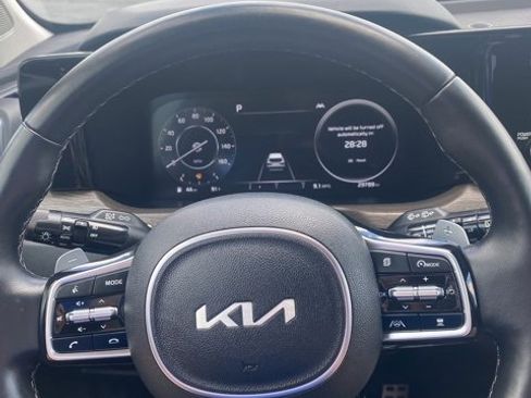 Used 2022 Kia Sorento SX Prestige image 14