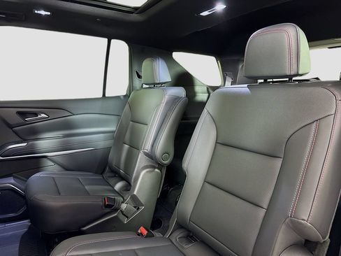 New 2026 Chevrolet Traverse Z71 w/ Enhanced Driving Package AWD/4WD image 25