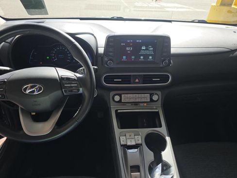 Used 2019 Hyundai Kona SEL w/ Cargo Package FWD image 11