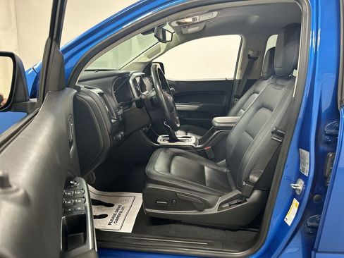 Used 2022 Chevrolet Colorado LT w/ LPO, Tonneau and Step Package image 9