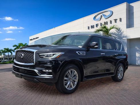Certified 2024 INFINITI QX80 Luxe AWD/4WD image 3