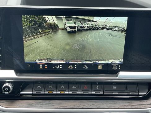 New 2026 GMC Sierra 1500 SLT w/ SLT Premium Plus Package image 15