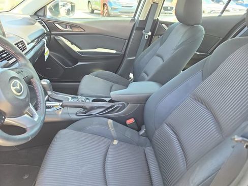 Used 2015 MAZDA MAZDA3 i Touring w/ Technology Package FWD image 15
