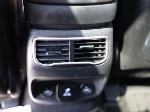 Used 2023 Hyundai Santa Fe Calligraphy AWD/4WD image 40