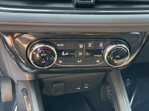 Used 2024 Chevrolet TrailBlazer RS w/ Convenience Package FWD image 18