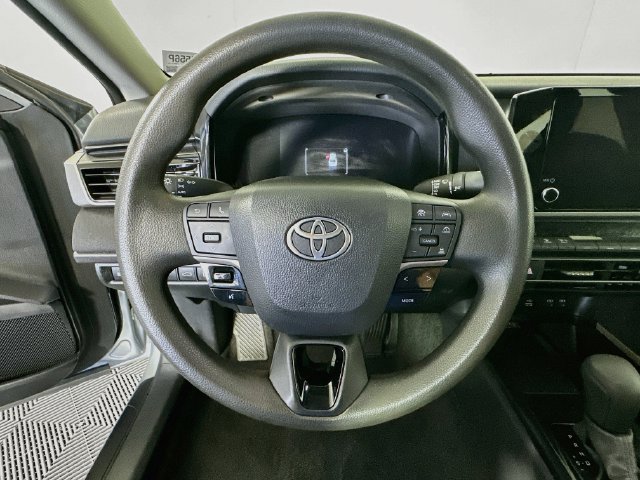 Certified 2025 Toyota Camry LE FWD image 13