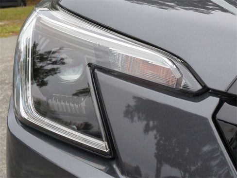 Used 2022 Subaru Forester Premium w/ Popular Package #2 image 10