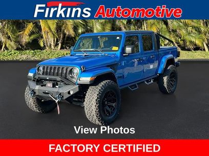 Used 2023 Jeep Gladiator Sport