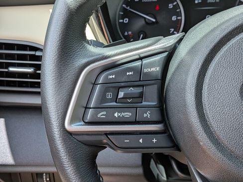 Used 2024 Subaru Outback Premium AWD/4WD image 21