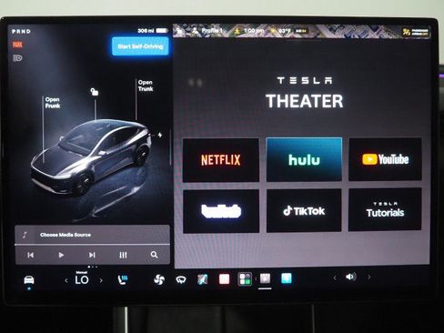 Used 2026 Tesla Model Y Long Range RWD image 48