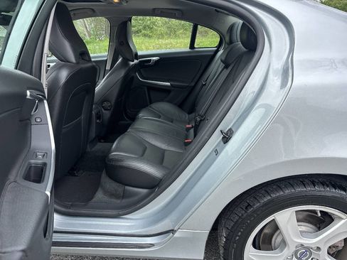 Used 2013 Volvo S60 T5 FWD image 21