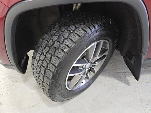 Used 2018 Jeep Grand Cherokee Limited w/ Trailer Tow Group IV image 37