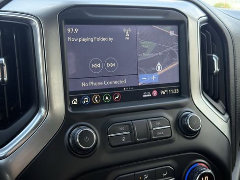 Used 2019 Chevrolet Silverado 1500 LTZ w/ LTZ Texas Edition AWD/4WD image 18