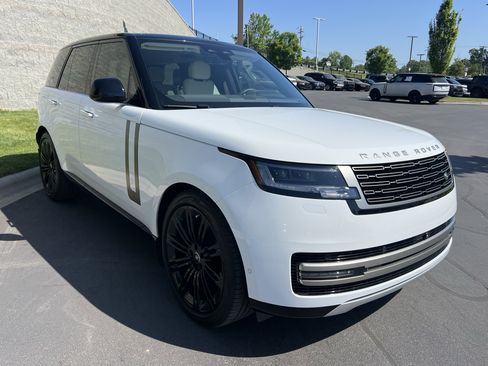 Certified 2024 Land Rover Range Rover SE AWD/4WD image 9
