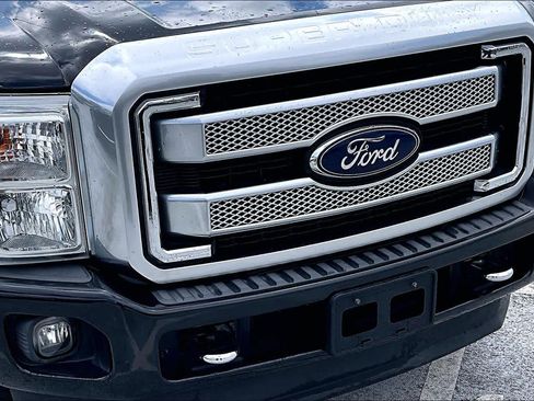 Used 2014 Ford F350 Platinum image 29