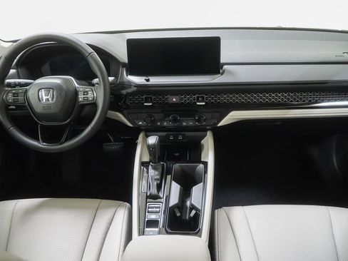 New 2026 Honda Accord EX-L image 23