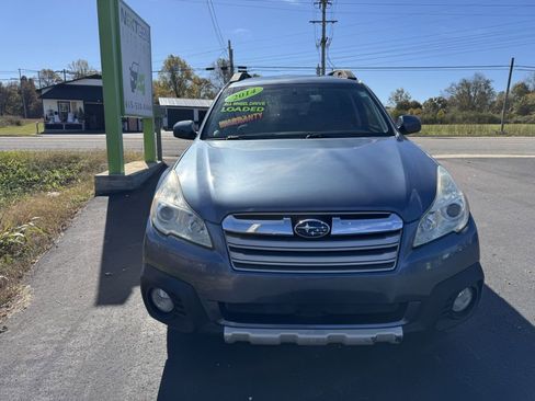 Used 2014 Subaru Outback 2.5i Limited AWD/4WD image 2