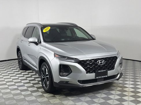Used 2019 Hyundai Santa Fe AWD image 3