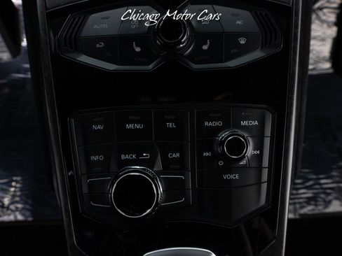 Used 2018 Lamborghini Huracan AWD/4WD image 37